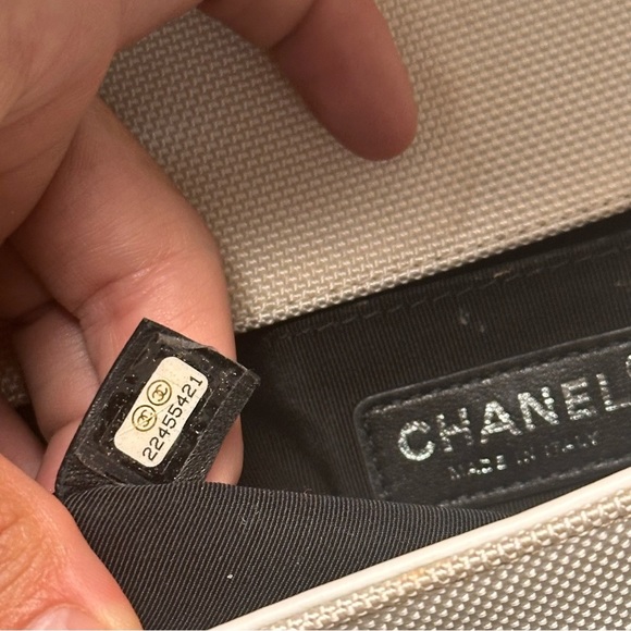 Chanel Canvas Bag boy Fluo Flap Small White Neon - Picture 16 of 16